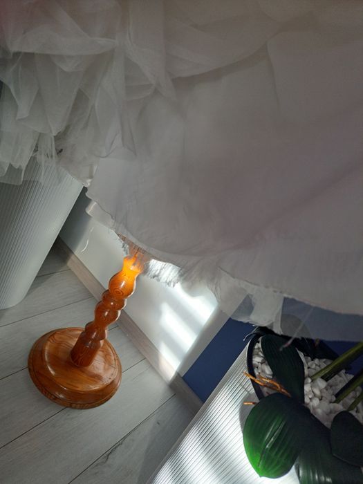 Suknia ślubna  z dodatkami