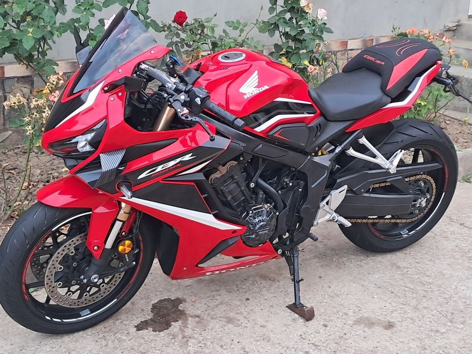 Продам Honda CBR 650 R