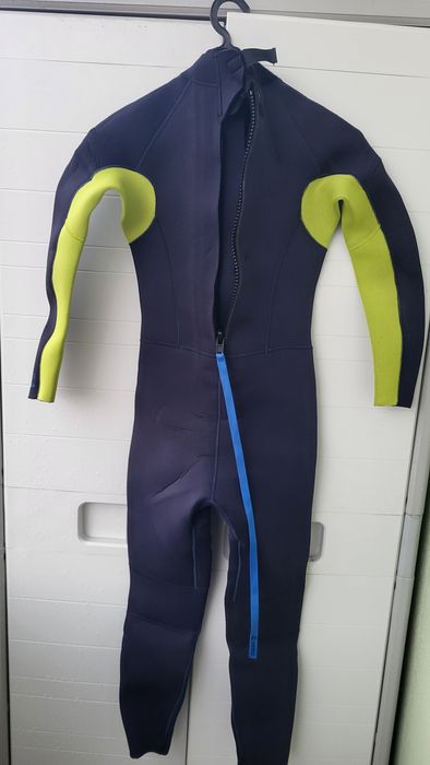 Fato Surf Olaian criança 12 anos + capacete