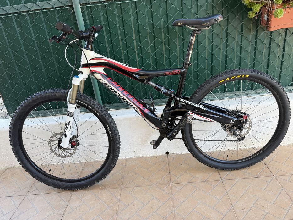 Cannondale Rush M Suspenssão total Carbono
