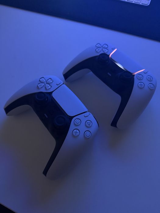 Ps5 digital 2 pady JAK NOWA