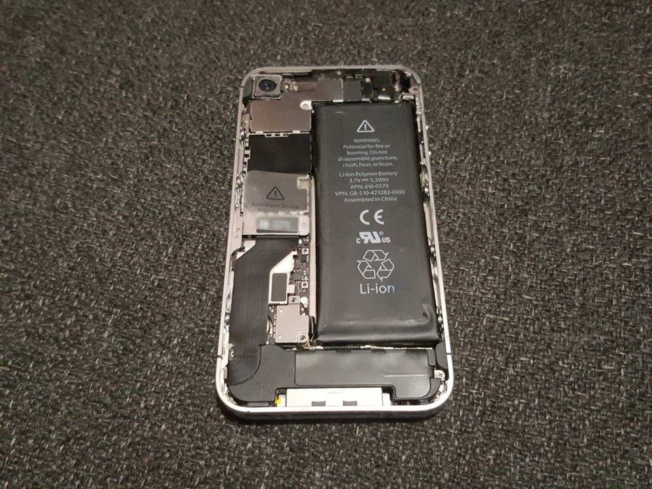 Iphone 4/4s 8GB/16GB/32GB Apple Оригинал! Цена разная!