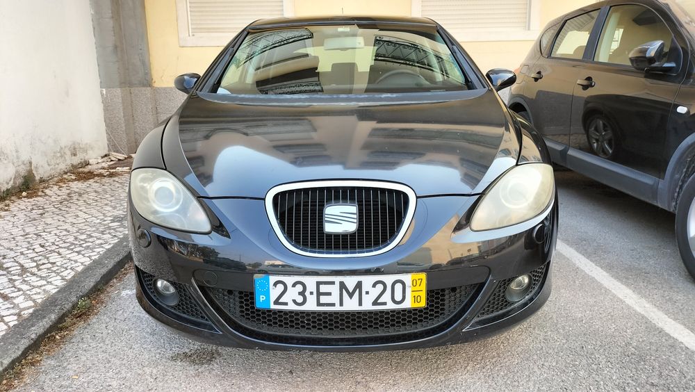 SEAT Leon 2.0 diesel 140cv foto 2
