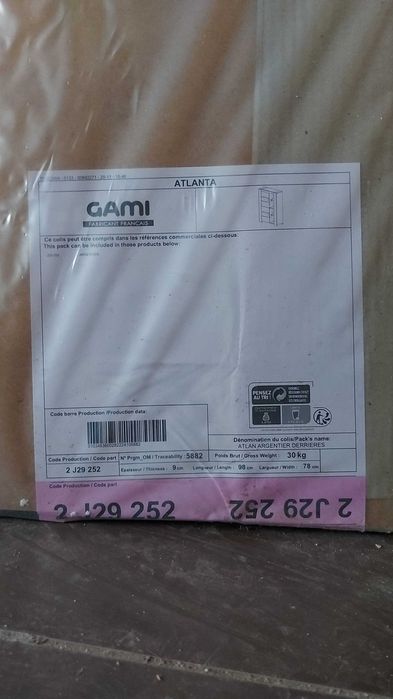 Móvel Conforama – 2 Vitrinas Atlanta Chene Fusa, Novas e em Caixa