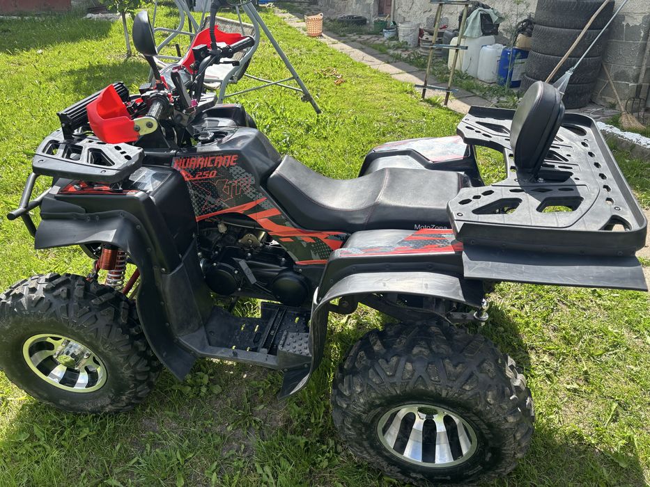 Продам квадроцикл XTR HURRICANE 250 cm3
