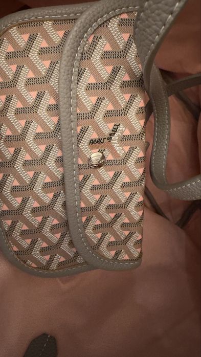 Bolsa goyard usada uma vez