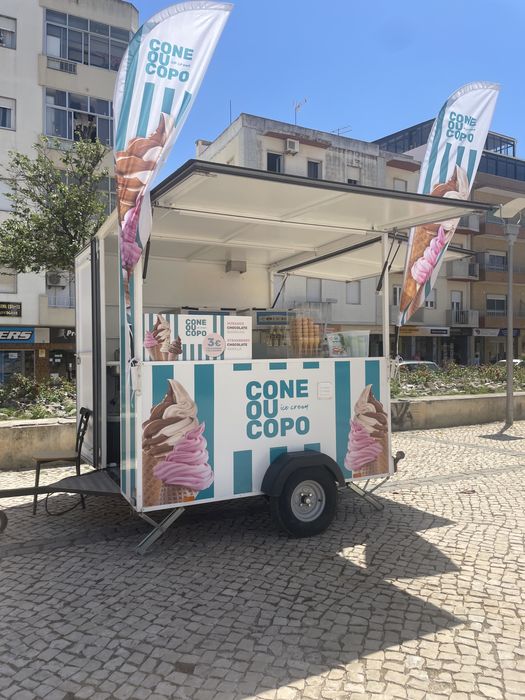 Food Truck de Gelados Completo – Pronto a Trabalhar
