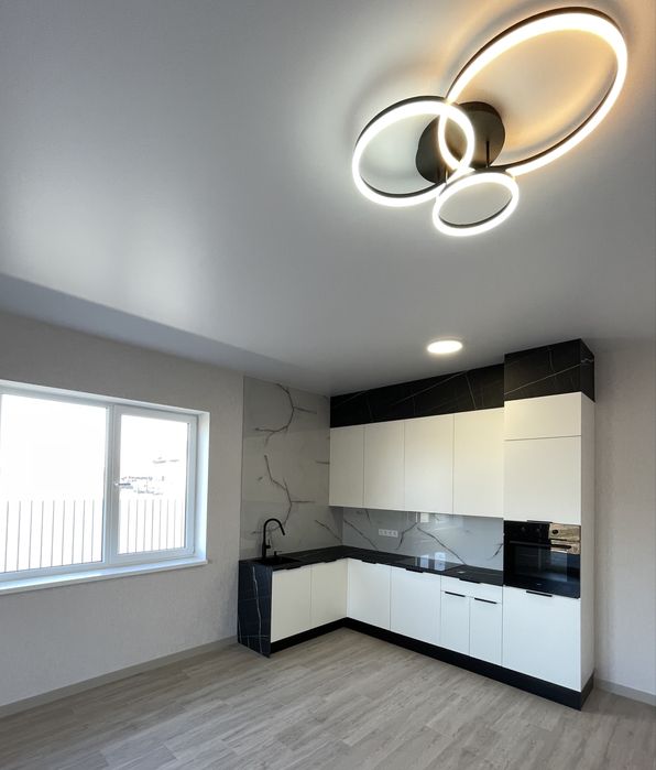 Новий 115кв м,ВЛАСНИК,Бобриця,10 с,ремонт,кухня,техніка,пляж,панорама.