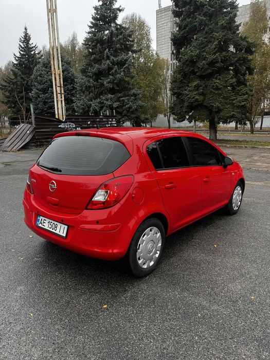 Продам Opel corsa 2012 автомат