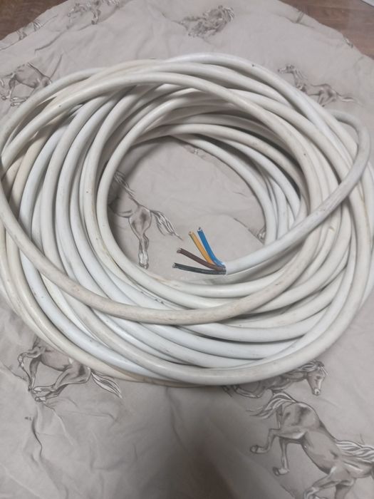 Продам кабель пвс 4*4