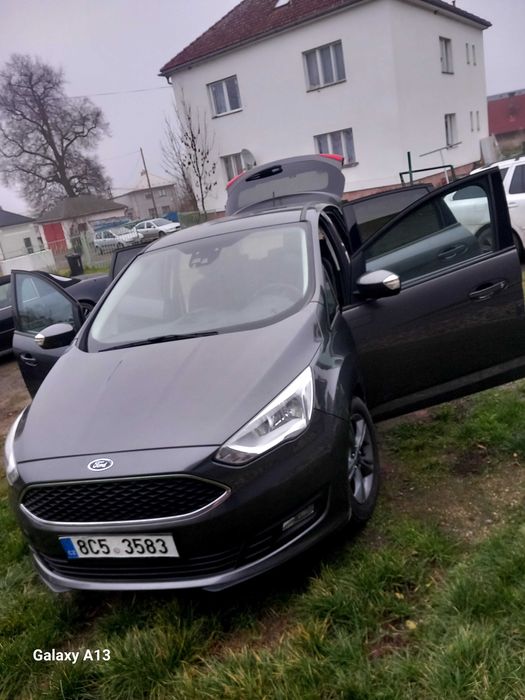 Ford c-max 1.0 ekobost benzín 2018