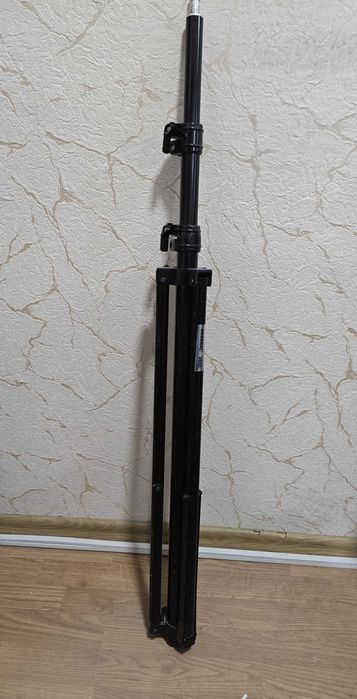 Студійна стійка (трипод) Arsenal ARS-2600