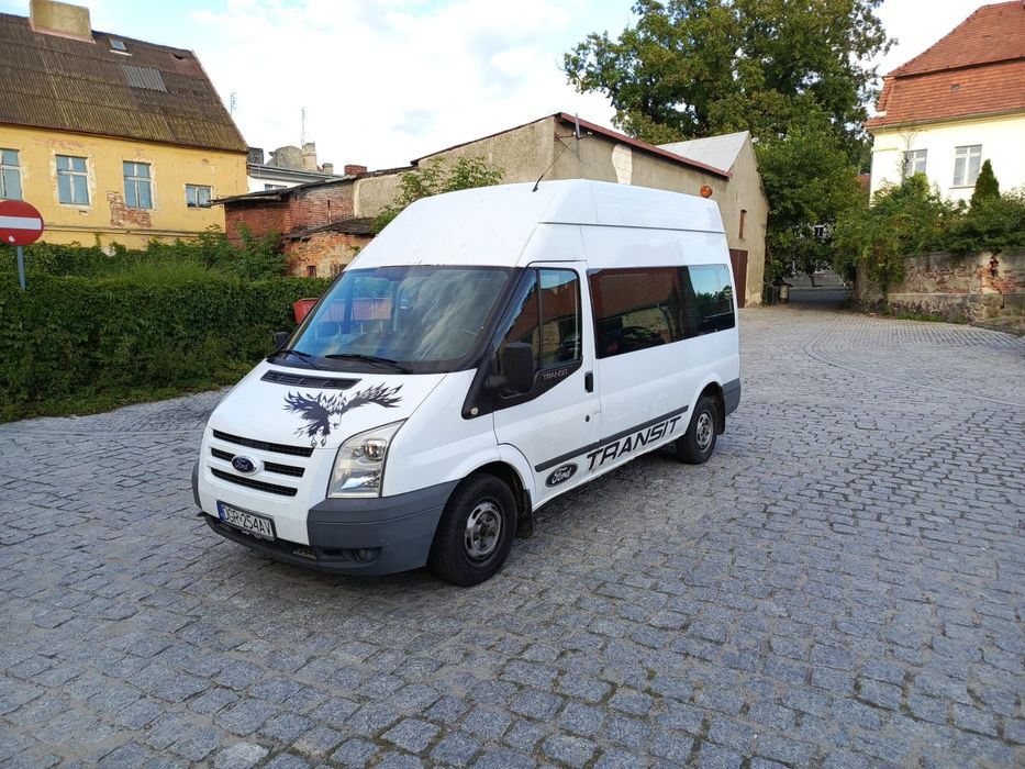 Ford Transit 2010 r. 9 osobowy