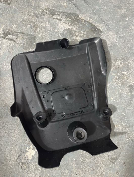 Tampa de Motor Leon 1m 150cv