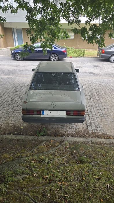 Mercedes-Benz 190