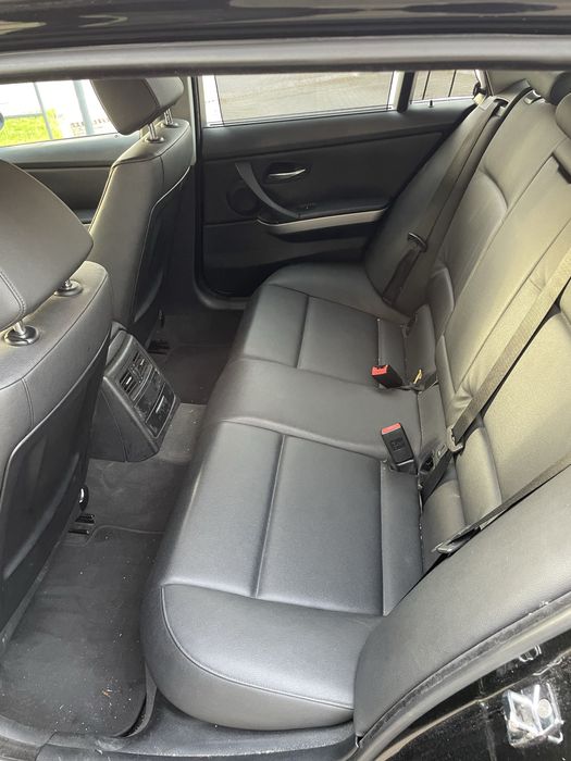 BMW E90 320d.528955107632097284