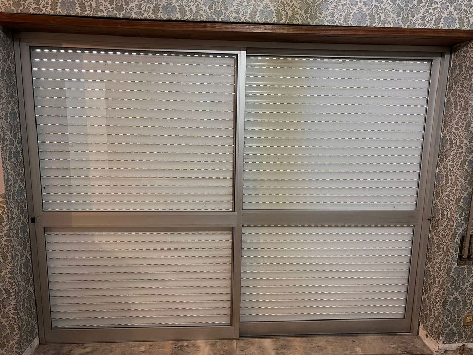 Janelas alumínio usadas