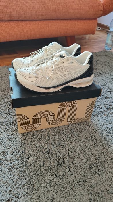 Asics Gel Kayano 14 Unaffected