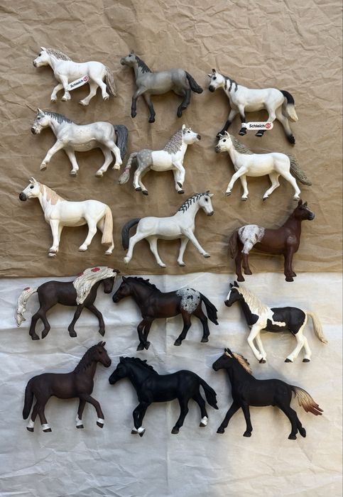 Вершники шляйх фігурки тварин амуніція Schleich horse club коні