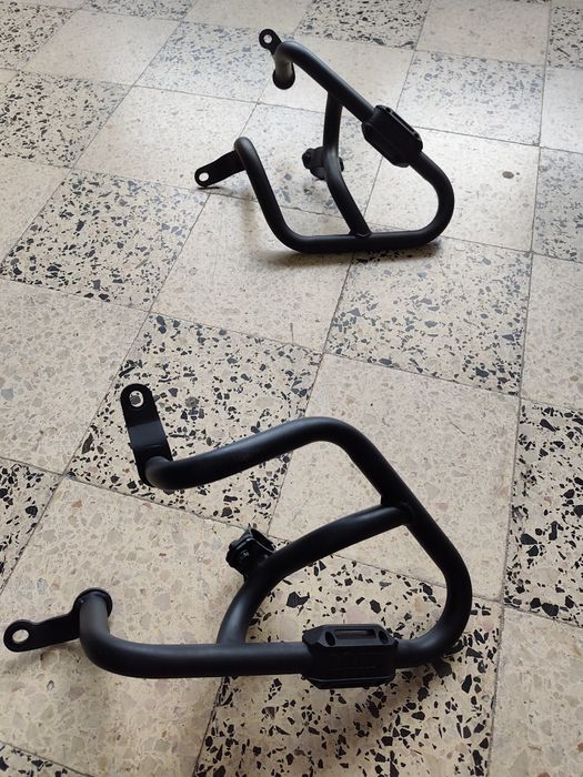 Vendo Crash bars, proteção de quedas. Honda