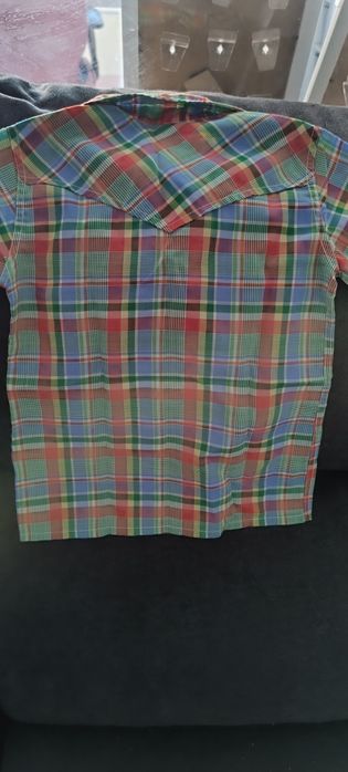 Camisa xadrez de rapaz