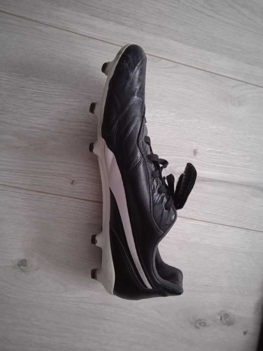 Футбольні бутси Puma King
