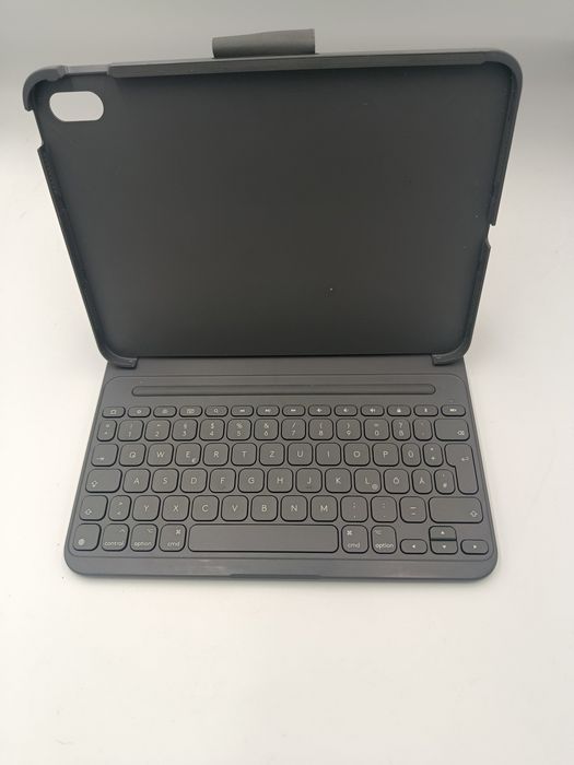 Чохол-клавіатура Logitech Combo Touch для Apple iPad (10-го покоління, 10.9")