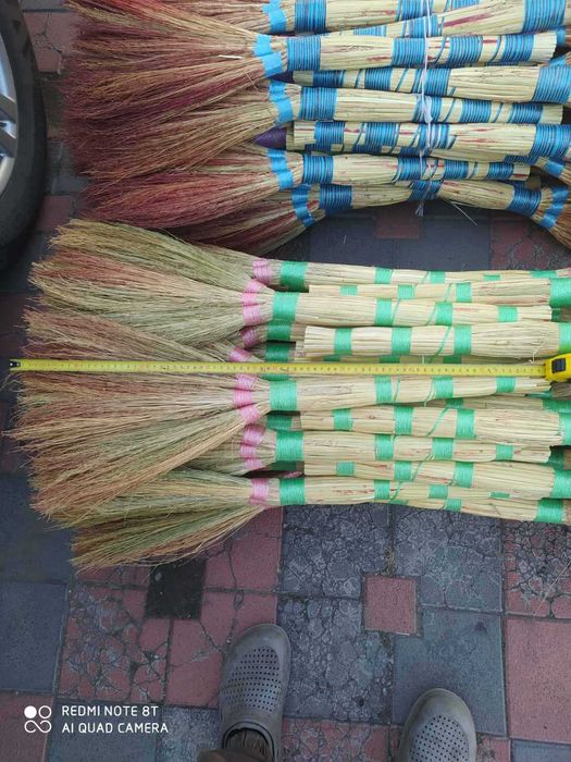 Веник сорго/ Віник із сорго