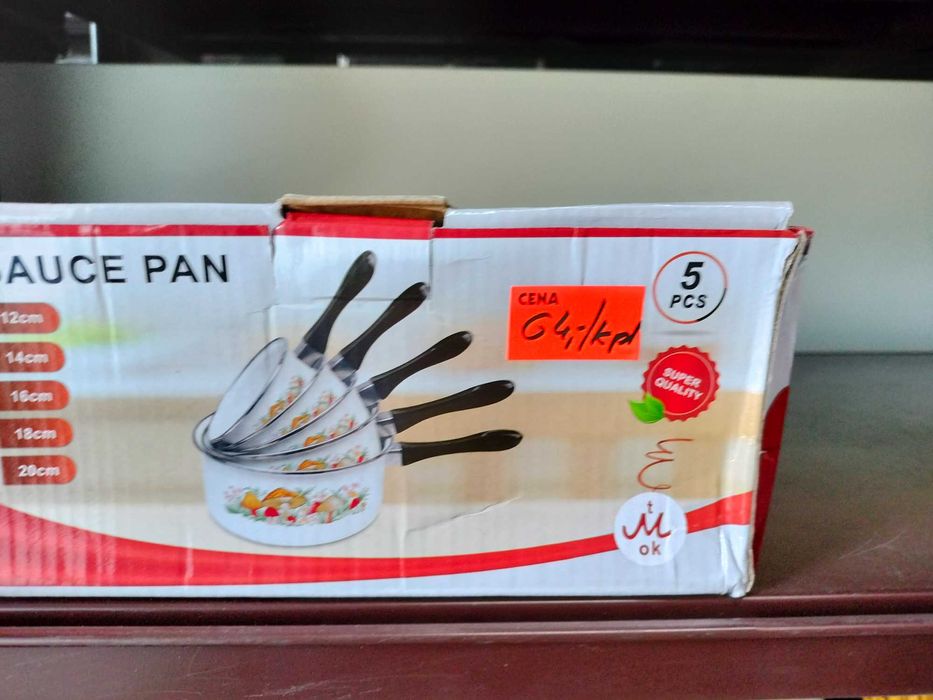 Rondelek emaliowany duży nowy sprawny z wygodną rączka do podgrzewania