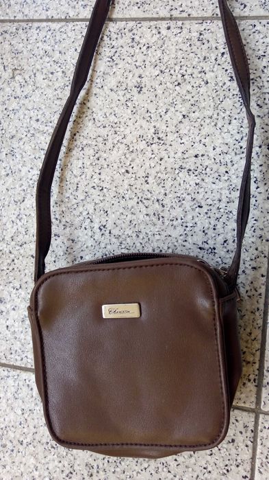 Mala / carteira tiracolo castanha