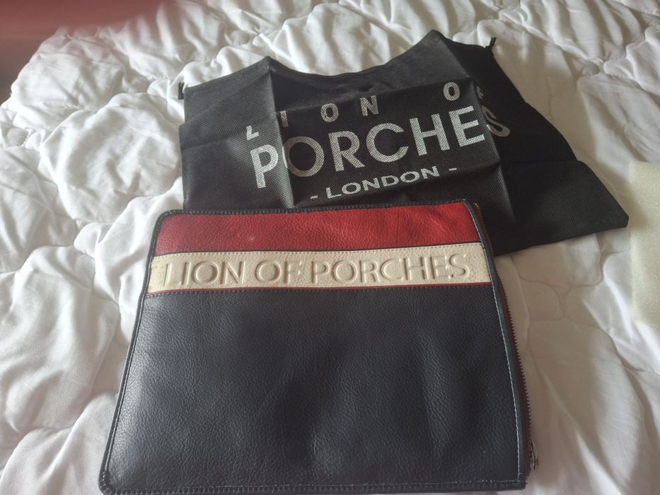 Carteira Porta Tabet Lion Porches