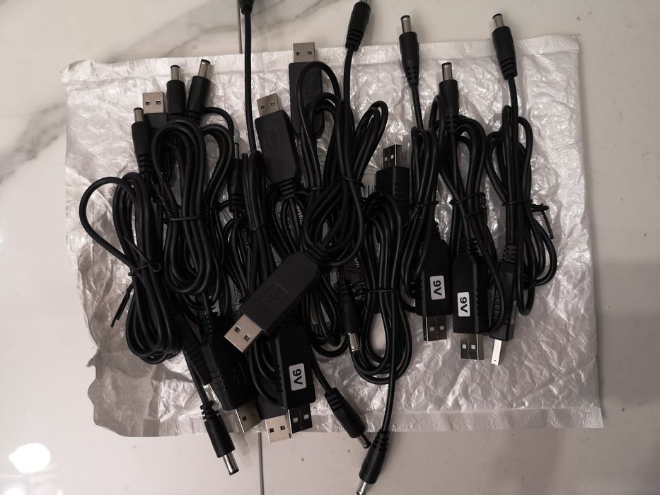 Кабель до роутера 9В і 12в