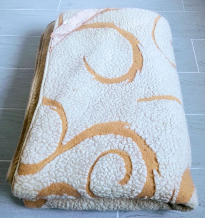 Kołdra wełniana 100% welna owcza+gratis dwie poduszki wełniane