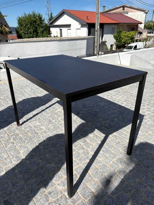 Mesa Preta