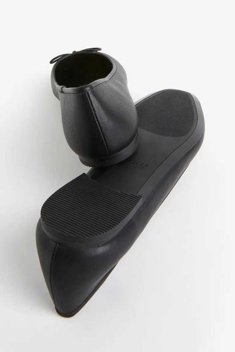 Baleriny w kolorze czarnym