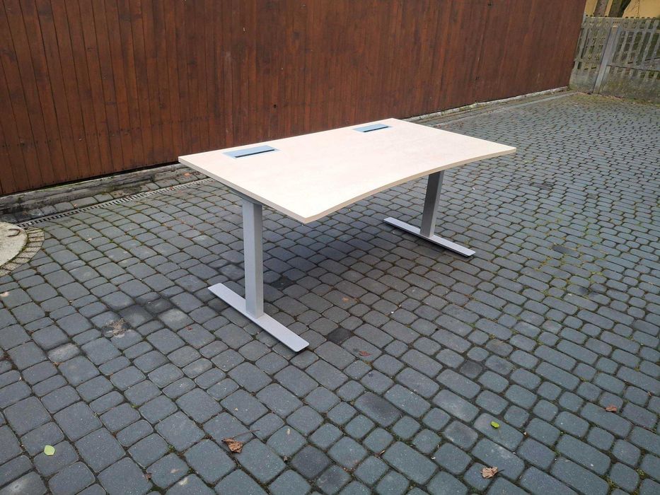 Biurko regulowane 140 / 90