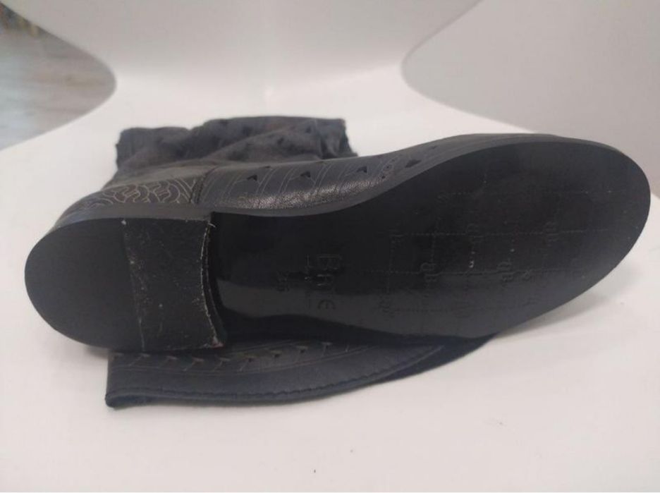 Чоботи Bate р.36 Італія демісезонні перфоровані