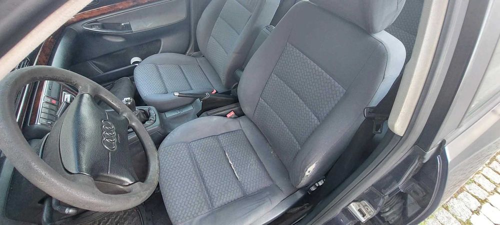 Audi A4 B5 1.6 Sedan Azul Escuro