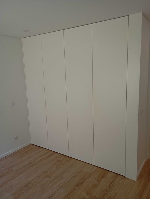 Apartamento T1 pronto a habitar