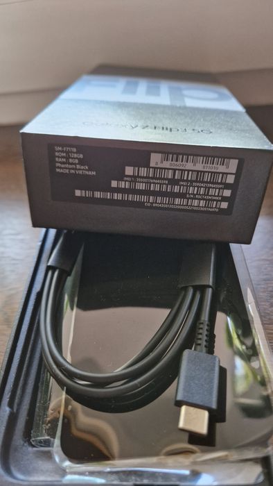 Smartfon Samsung Galaxy z Flip3 5G