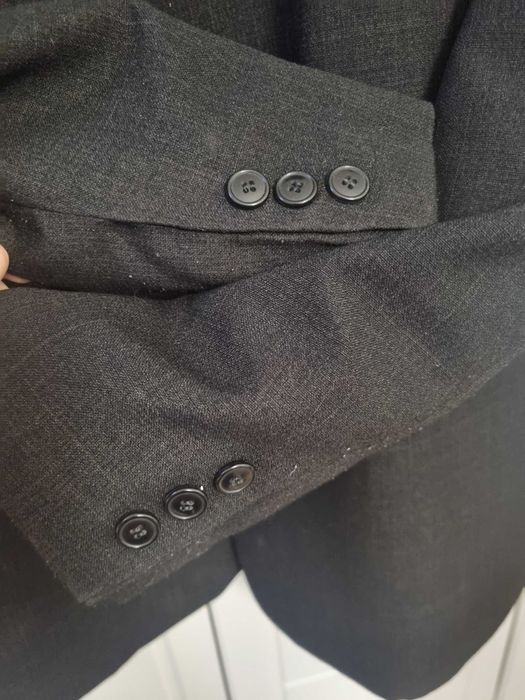 Męski grafitowy garnitur 196 cm