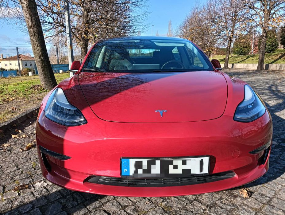 Tesla Model 3 Long Range Dual Motor (Dez. 2019) – Vermelho – IVA Dedutível