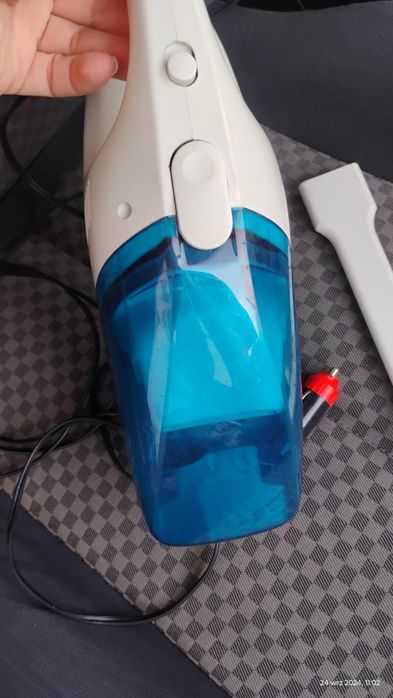 Odkurzacz samochodowy