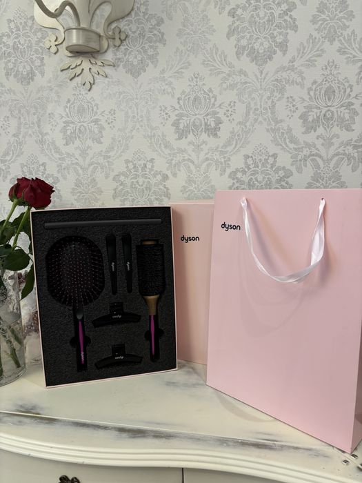 Набір гребінців Dyson