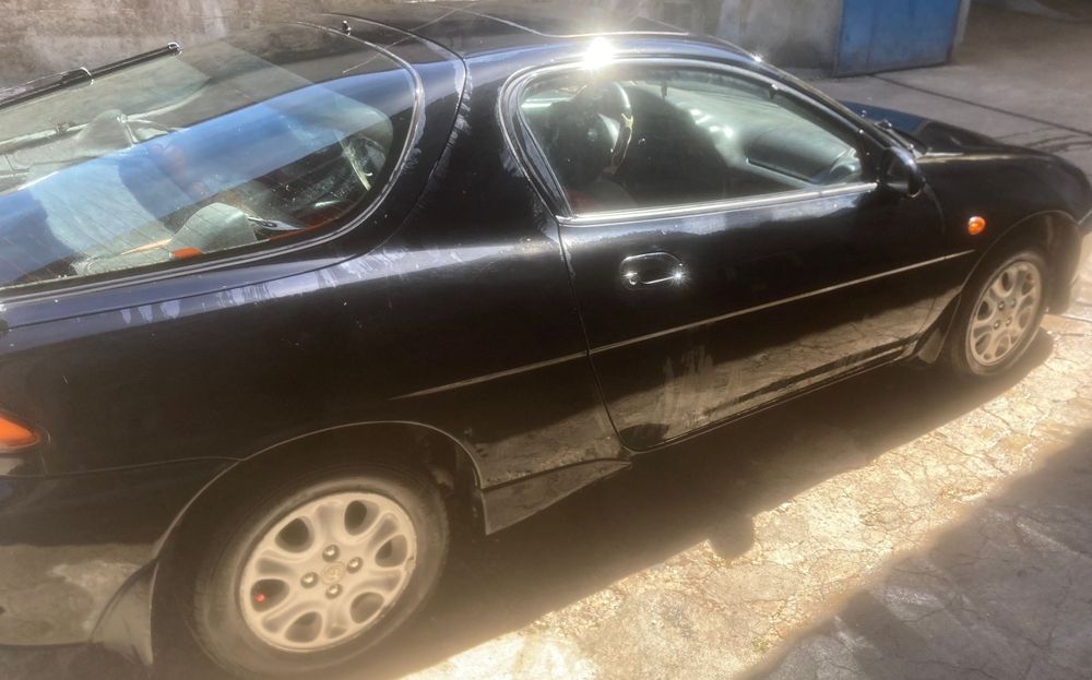 Vendo Mazda MX 3