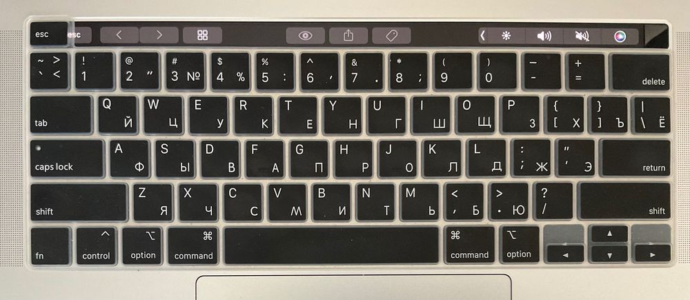 MacBook Pro 2018 13 / i5 / 16GB / 120GB USA