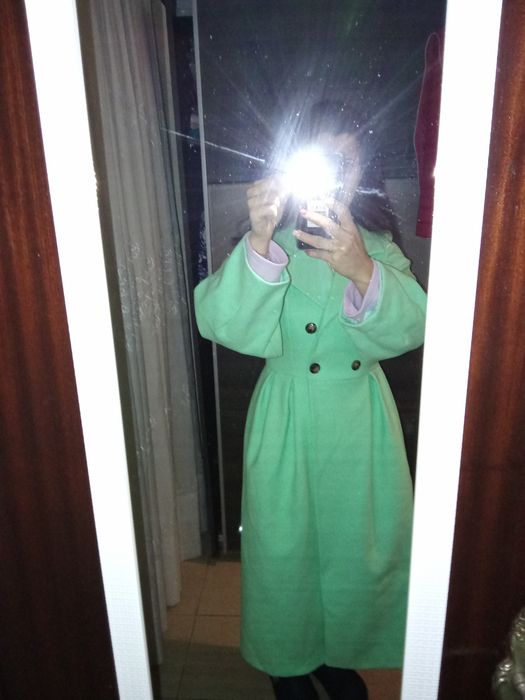 Casaco comprido da marca Vanita