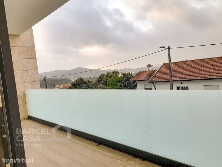 Apartamento T3 Novo, c/ garagem fechada em Airó - Barcelos