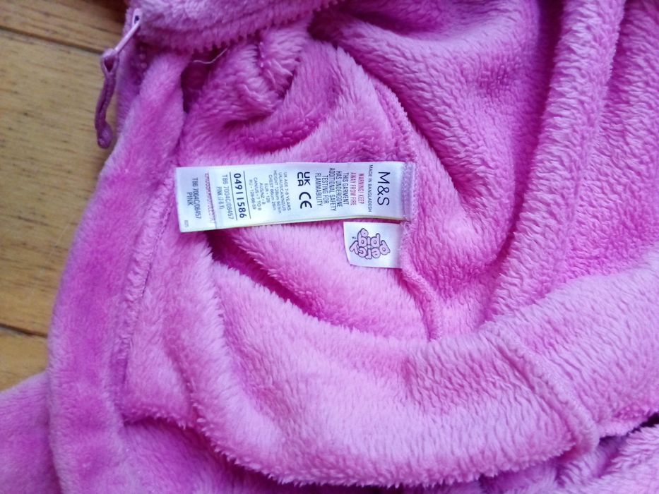 Kombinezon onesie kigurumi Percy pig 7-8 lat piżama przebranie świnka