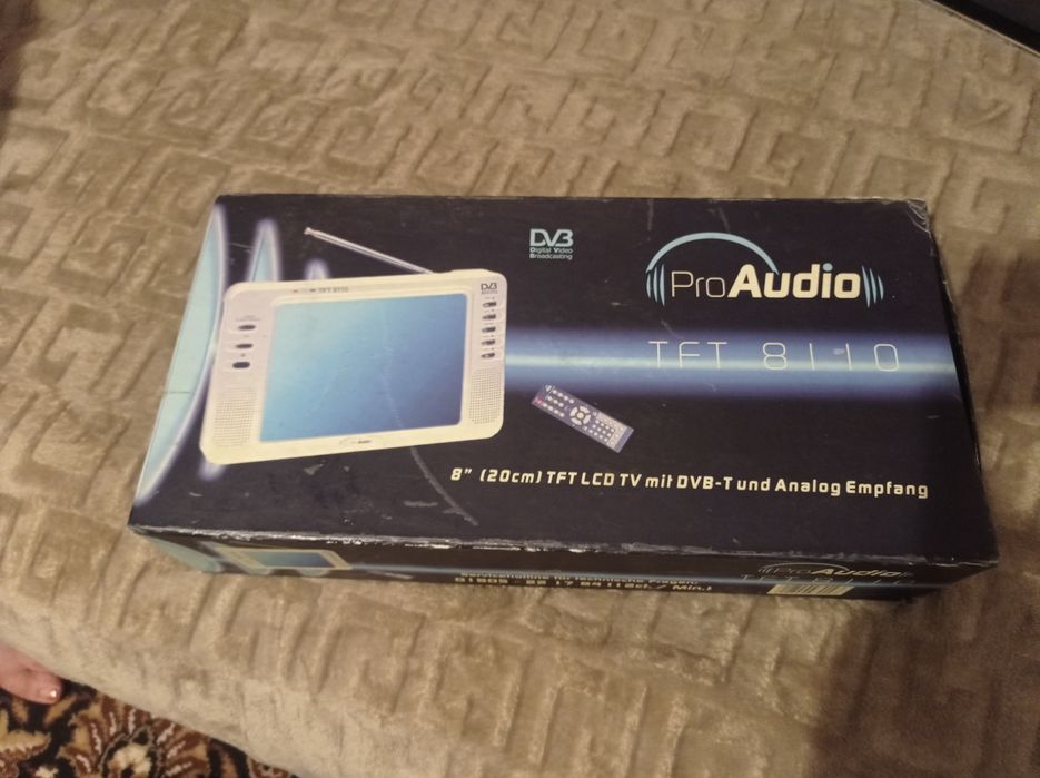 Портативный телевизор